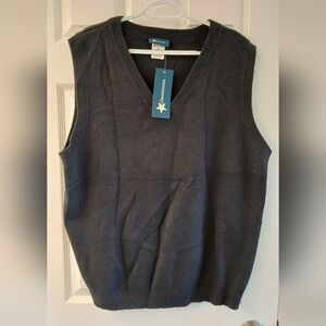 Classroom Unisex V-Neck Sweater Vest – Black – Size Extra Large